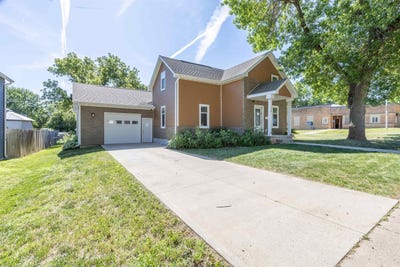 /international/us/334-4th-ave-se-lemars-ia-110108844790/