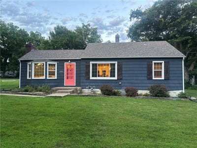 /international/us/13811-belmont-avenue-grandview-mo-110108915003/