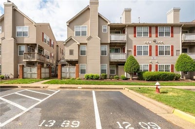 /international/us/12811-daybreak-circle-newport-news-va-110120508171/