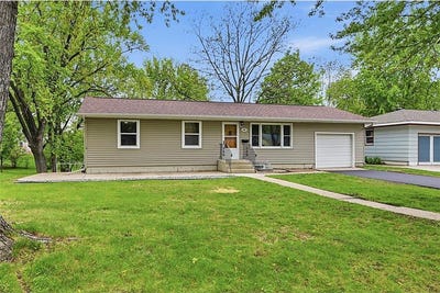 /international/us/609-4th-avenue-n-sauk-rapids-mn-110108296688/