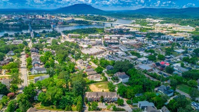 /international/us/216-shady-ridge-lane-chattanooga-tn-110100986579/