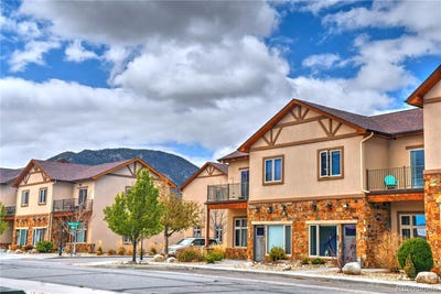 /international/us/123-halley-s-avenue-poncha-springs-co-110107667273/
