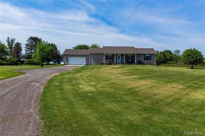 /international/us/1872-lonsberry-drive-mayfield-twp-mi-110108416240/