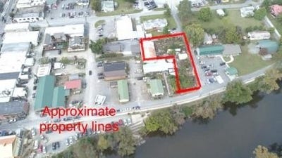 /international/us/19-collins-street-bryson-city-nc-110107764675/