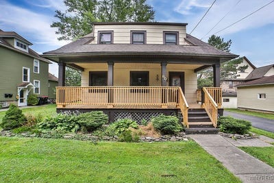 /international/us/60-court-street-lancaster-ny-110100925817/