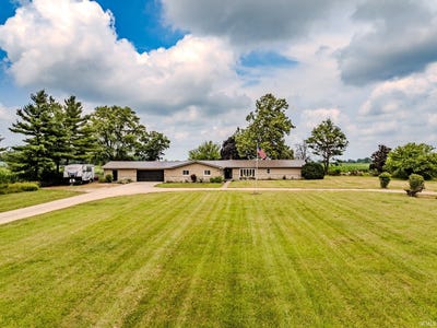 /international/us/810-e-state-road-28-muncie-in-110100969699/