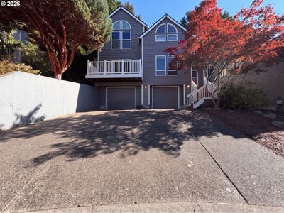 /international/us/8932-sw-149th-pl-beaverton-or-110120559753/