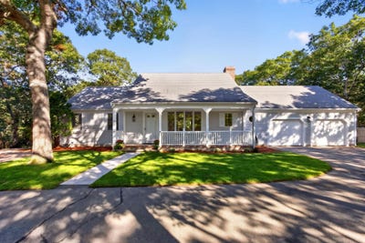 /international/us/32-pleasant-bay-road-harwich-ma-110120415675/