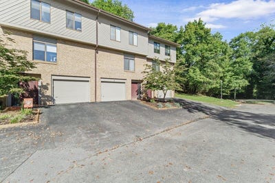 /international/us/3375-morning-dove-rd-roanoke-va-110120579778/