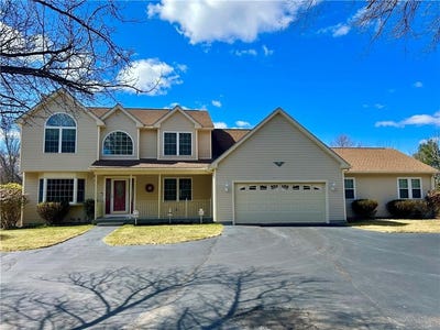 /international/us/143-trimtown-road-scituate-ri-110106669070/