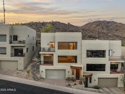 /international/us/36-w-foothill-drive-phoenix-az-110098597052/