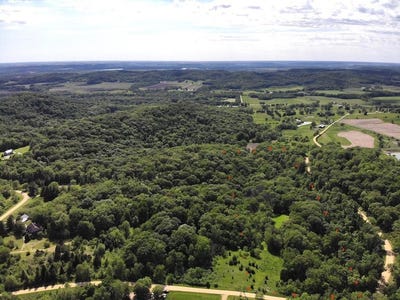 /international/us/9494-s-lost-horizon-road-hanover-il-110108362095/