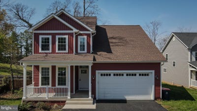 /international/us/136-s-almond-street-orange-va-110107232733/