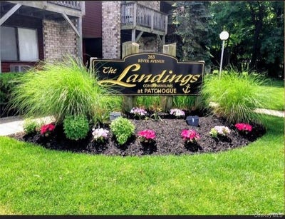 /international/us/263-river-avenue-patchogue-ny-110108724234/