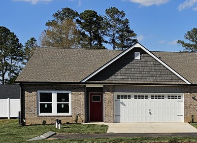 /international/us/173-duke-lane-ringgold-ga-110105887927/
