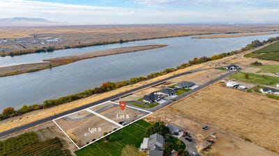 /international/us/29-columbia-bluff-ln-lot-8-pasco-wa-110103143577/