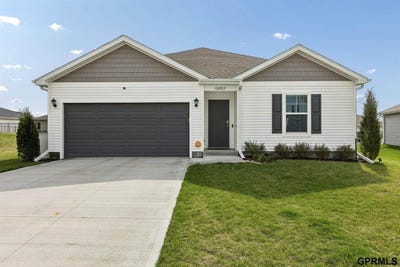 /international/us/10807-south-177th-street-omaha-ne-110108234274/