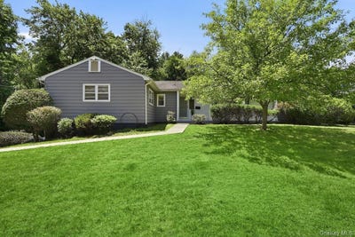 /international/us/5-deer-meadow-drive-west-nyack-ny-110109517982/