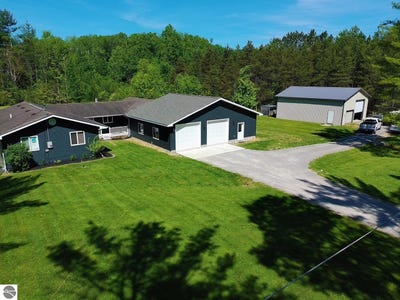 /international/us/737-sensabaugh-road-lupton-mi-110108506102/