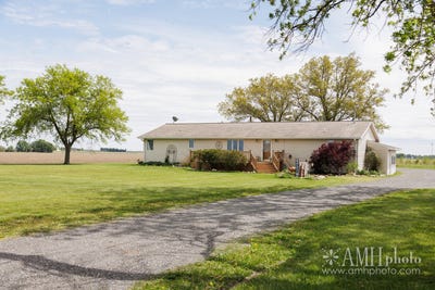 /international/us/4468-e-5000n-road-bourbonnais-il-110108301381/