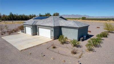 /international/us/1900-e-willow-drive-mohave-valley-az-110097985905/