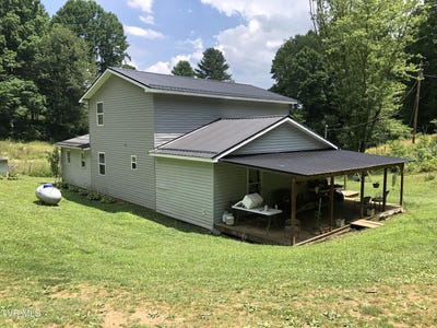 /international/us/3128-north-highway-421-mountain-city-tn-110093053252/