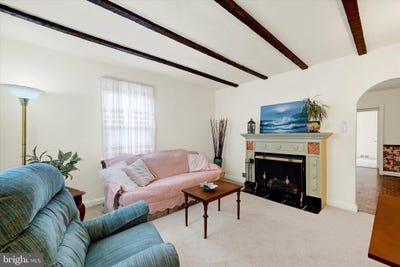/international/us/322-sassafras-road-baltimore-md-110105872529/