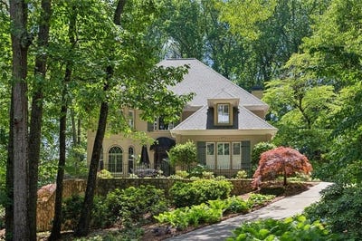 /international/us/1600-savannah-court-se-smyrna-ga-110107730914/