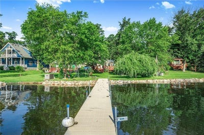 /international/us/4565-109th-avenue-se-clear-lake-mn-110100618407/