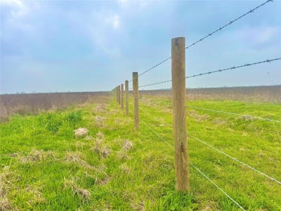 /international/us/tbd-tract-13-county-road-210-eagle-lake-tx-110100921548/?lang=en