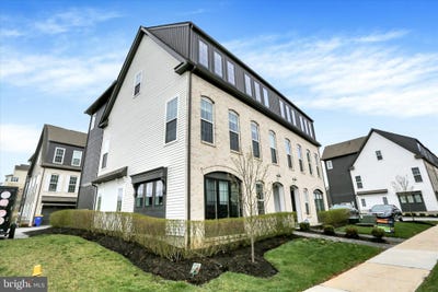 /international/us/3145-grove-court-mechanicsburg-pa-110108070581/