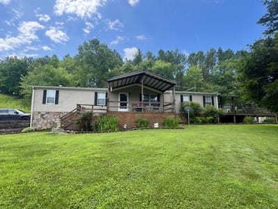 /international/us/1262-tom-garrison-road-evensville-tn-110119373247/