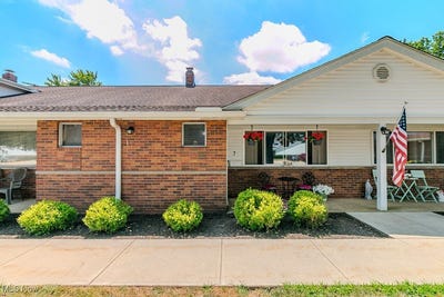 /international/us/25315-clubside-dr-boulevard-unit-7-north-olmsted-oh-110100806542/