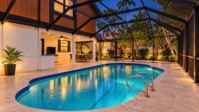 /international/us/1671-e-sandpiper-cir-pembroke-pines-fl-110120515176/