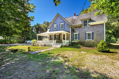 /international/us/46-county-road-north-falmouth-ma-110110278069/