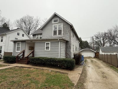 /international/us/1013-w-church-street-champaign-il-110107267279/