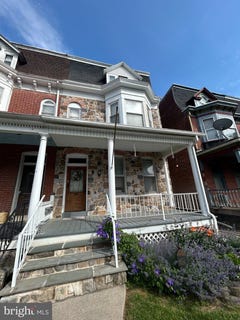 /international/us/724-pennsylvania-avenue-york-pa-110109027145/