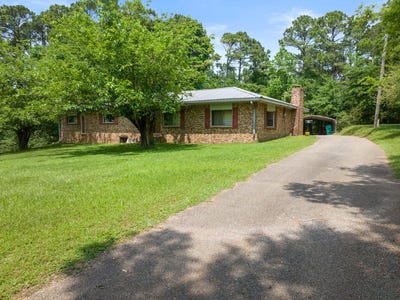 /international/us/604-kasling-street-hughes-springs-tx-110107822582/