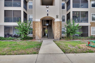 /international/us/940-village-trail-port-orange-fl-110108472996/