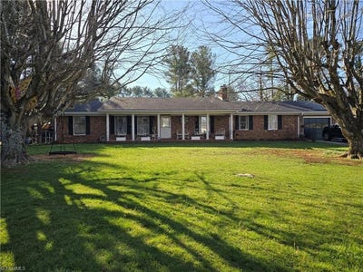/international/us/168-1685-highland-hill-drive-jefferson-nc-110107308921/