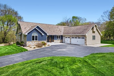 /international/us/18130-robinson-circle-dayton-mn-110108030055/