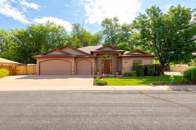 /international/us/214-meadow-point-drive-grand-junction-co-110101122141/