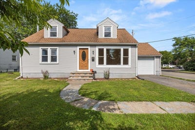 /international/us/938-chipperfield-drive-stroudsburg-pa-110100464005/
