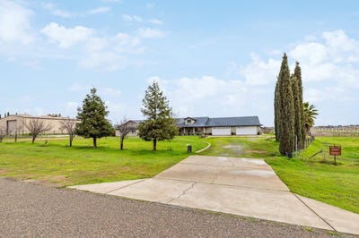 /international/us/21791-road-29-madera-ca-110097478681/