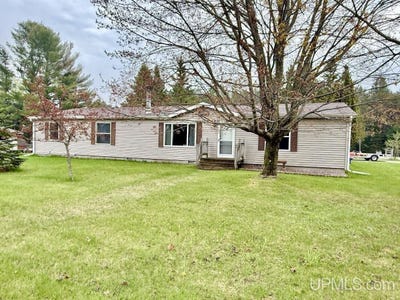 /international/us/3873-14-5-road-escanaba-mi-110108145889/