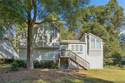 /international/us/587-farmbrook-trail-ne-kennesaw-ga-110120054825/