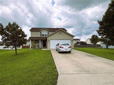 /international/us/118-auburn-court-wright-city-mo-110108444924/