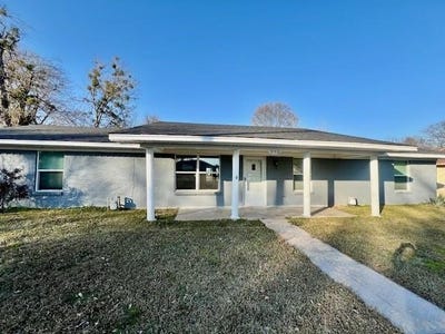 /international/us/550-w-waco-street-cooper-tx-110100623346/