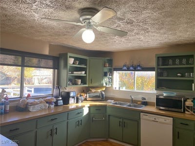 /international/us/735-canyon-street-ely-nv-110103201900/