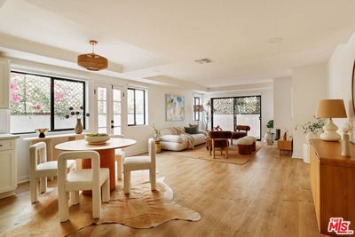 /international/us/1123-11th-st-santa-monica-ca-110120038618/